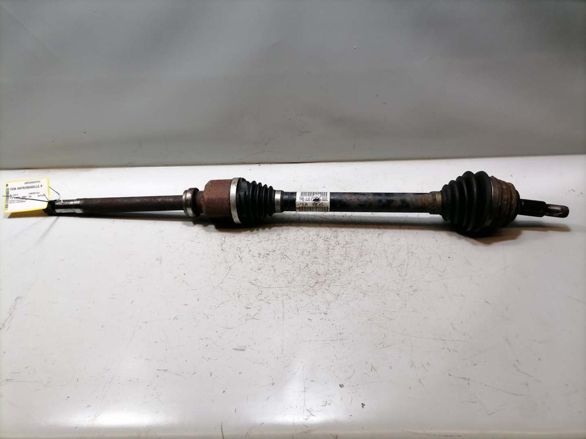 Peugeot 308SW 2 original Antriebswelle Gelenkwelle vorn rechts 1,2 96KW Bj.2017